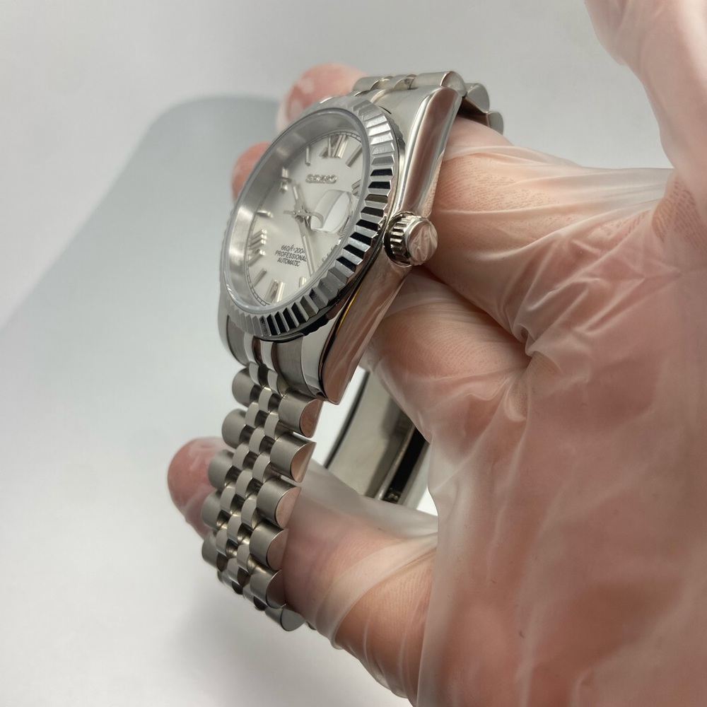 Custom Seiko DateJust - Picture 4 of 6
